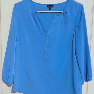 Beautiful Talbots top! Medium blue. Size M